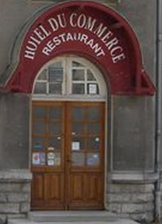 Aubréville Hotel-Restaurant Du Commerce מראה חיצוני תמונה